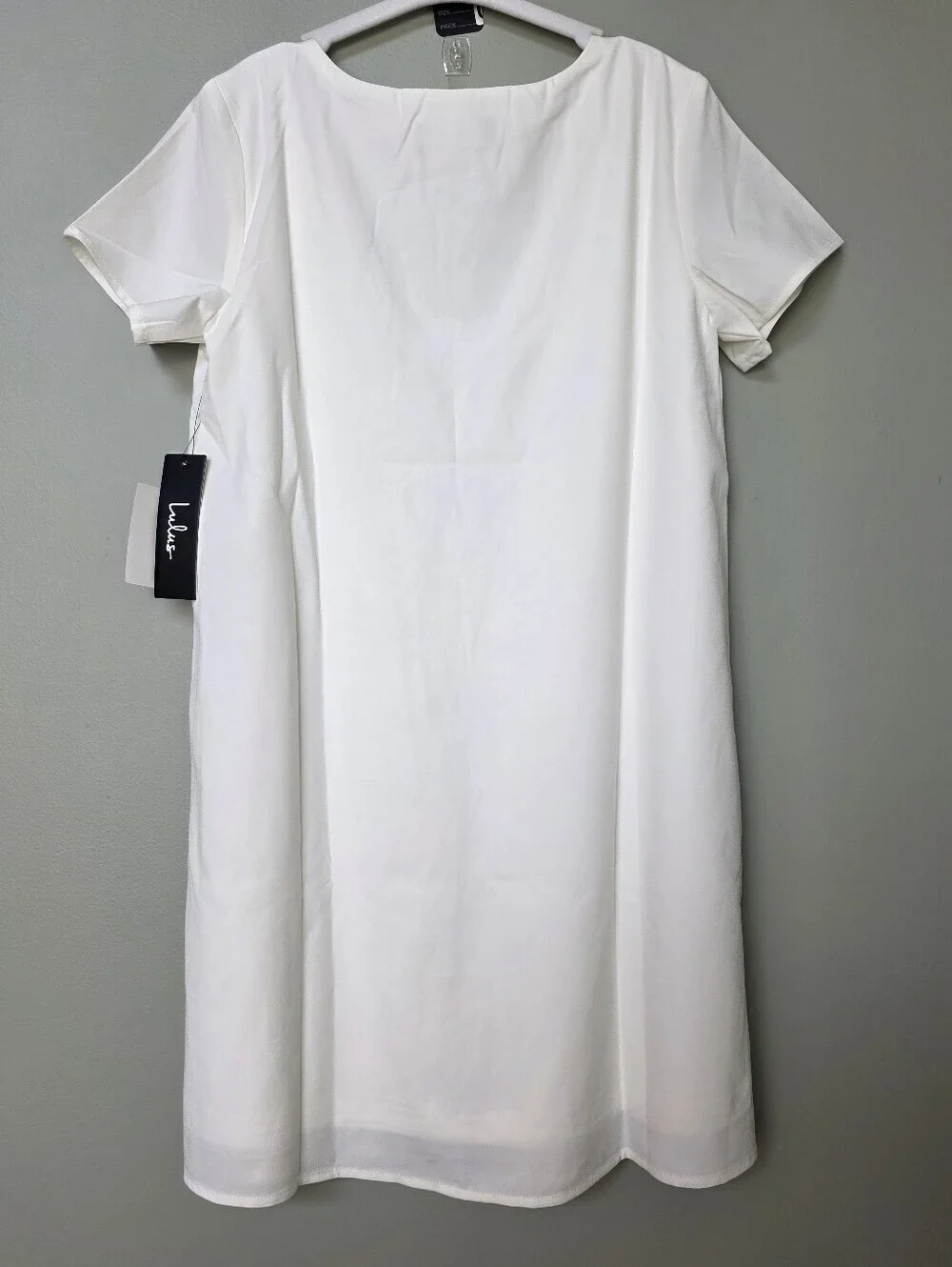 Lulus Chiffon Short Sleeve V-Neck Freestyle White Shift Dress - Size XS - NWT